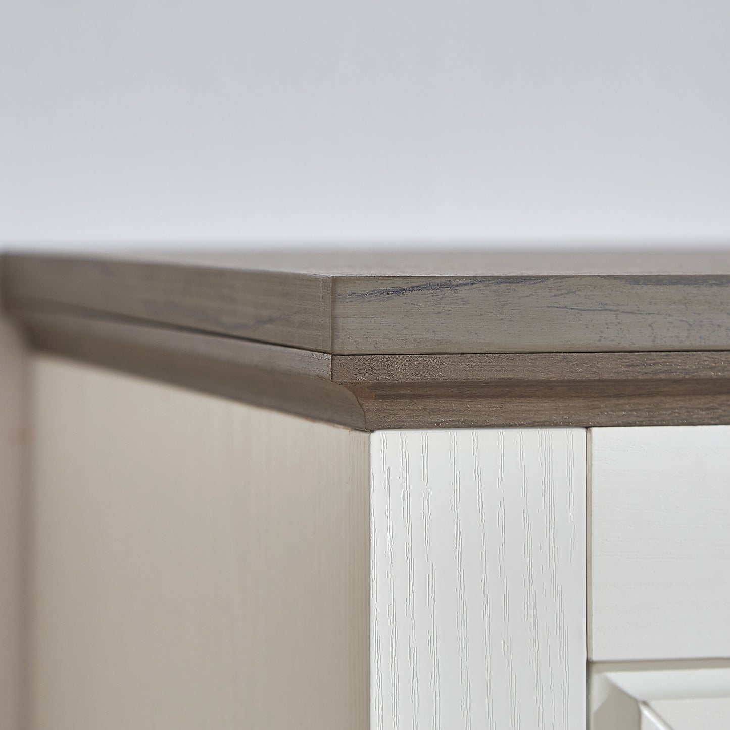 AWQM Wooden Rustic Bedroom Dresser Chest of Drawers Storage Cabinet