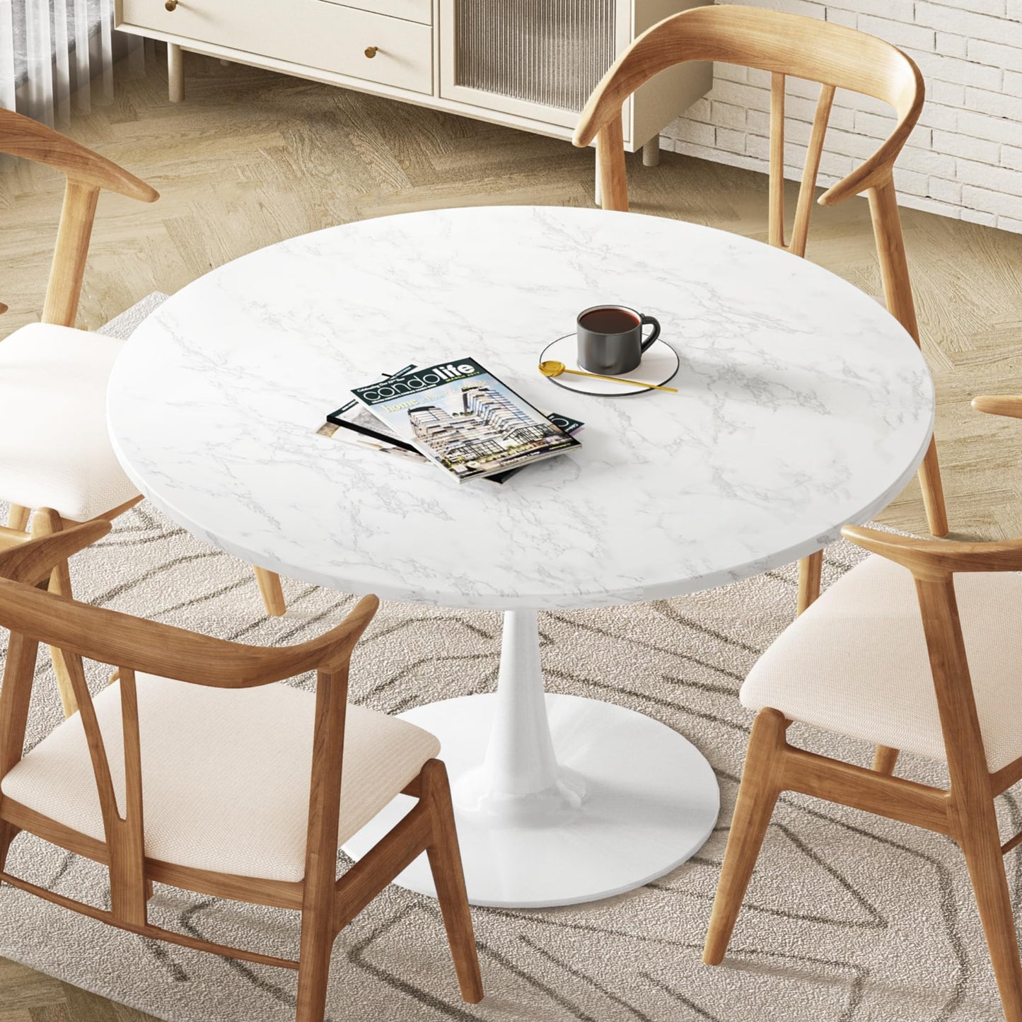 AWQM Modern Marble Round Dining Table for 4-6 People