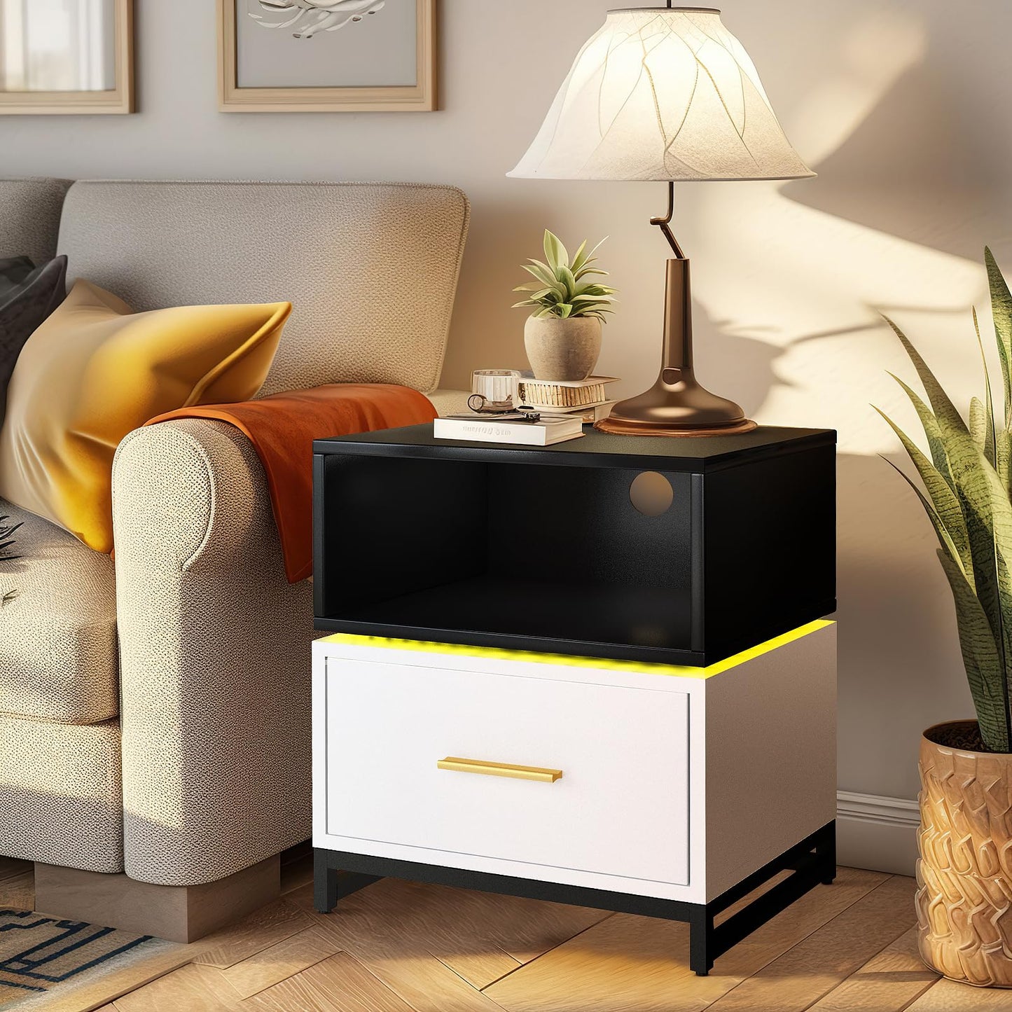 AWQM Nightstand with Charging Post, Modern 7 Color LED Nightstand
