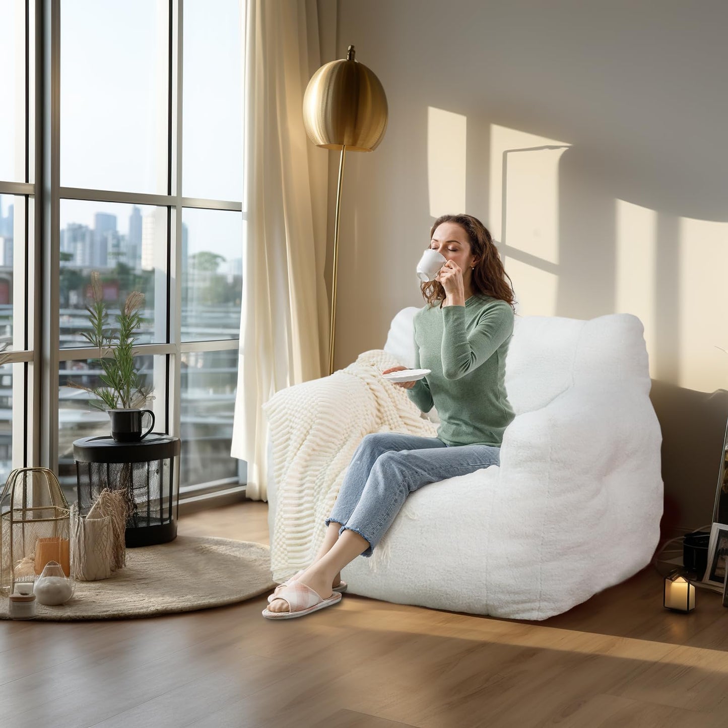 AWQM Padded Giant Bean Bag Chair, Giant Fluffy Faux Fur Bean Bag Lounger